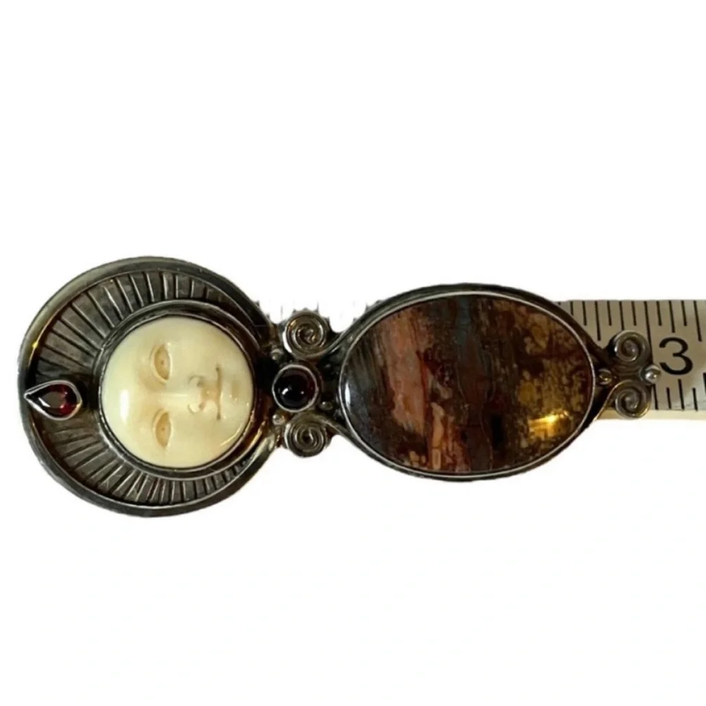 Sajen Vintage Carved Moon Face Goddess Jasper Garnet 925 Large brooch pendant